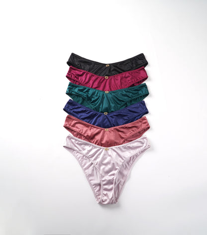 68879P  Women&
